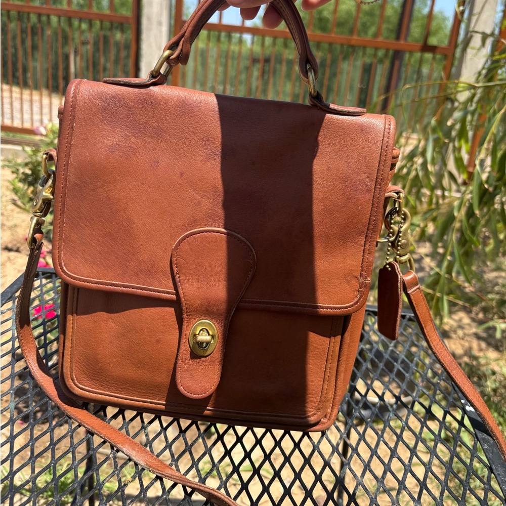 Classic Brown Leather Men's Bag